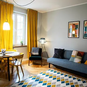 Maya's Flats & 40 - Kolodziejska Old Town Apartment Gdansk