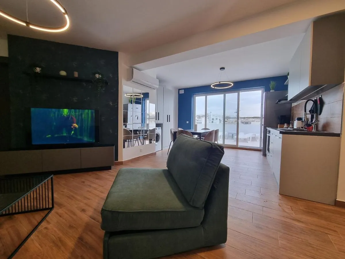 Korzo Suites Msida Luxury Penthouse With Pool