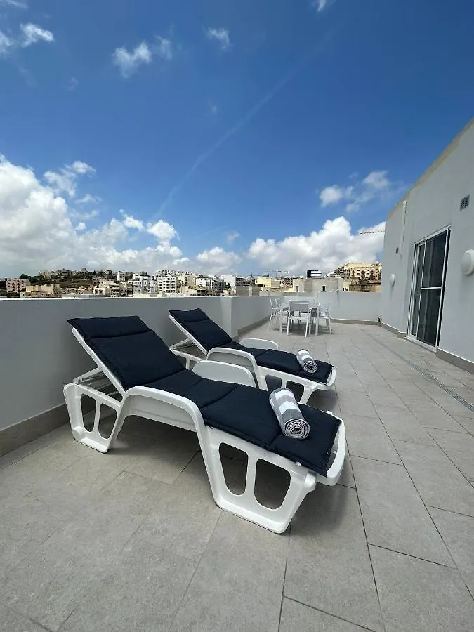 Apartment Korzo Suites Msida Luxury Penthouse With Pool